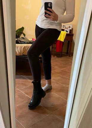 Jeans velluto marrone | Stradivarius, brand: Stradivarius, condizioni: Ottime, taglia: L / IT 44 / EU 40, €5.00, €5.95 include la Protezione acquisti