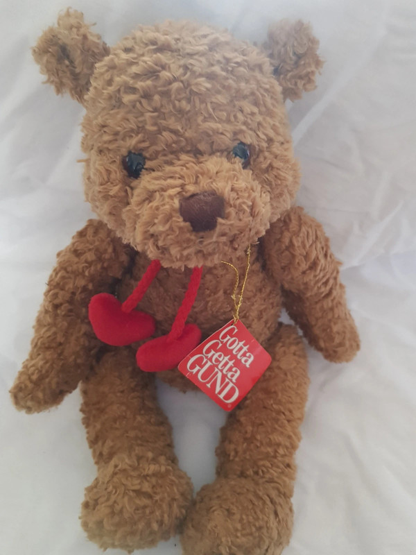 Gund 2001 BROWN SUGAR BEAR Hearts and Tags