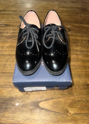 Chaussure de mariage/costume enfant garçon noir, état: Très bon état, taille: 24, 7,00 €, 8,05 € Protection acheteurs incluse