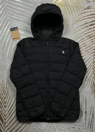 Doudoune the north face noir logo imprimer blanc, brand: The North Face, condizioni: Ottime, taglia: S, €52.00, €55.30 include la Protezione acquisti Pro