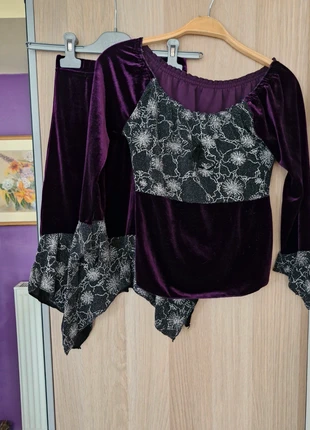 Ensemble en velours violet foncé et paillettes, condition: Very good, size: 12 years / 152 cm, €8.00, €9.10 includes Buyer Protection