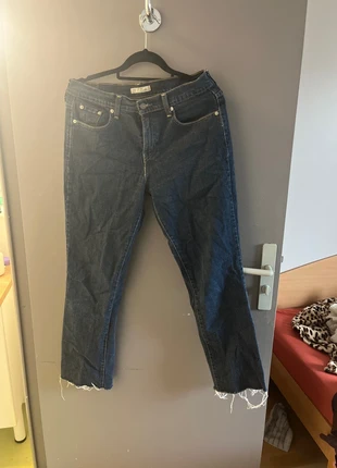 Jeans droit bleu brut Levi’s vintage 505 W28 L32, marque: Levi's, état: Très bon état, taille: M / 38 / 10, 15,00 €, 16,45 € Protection acheteurs incluse