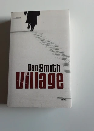 Le Village - Dan Smith - broché grand format, état: Très bon état, 3,50 €, 4,38 € Protection acheteurs incluse