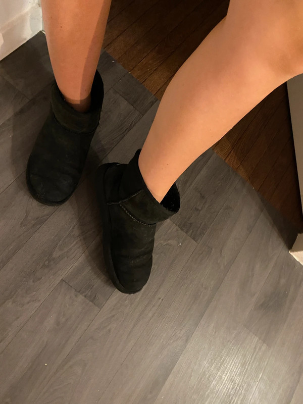 Ugg basse noir Vinted