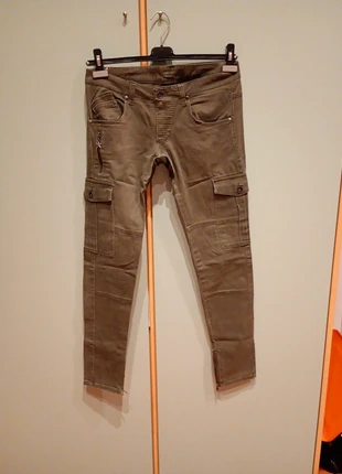 Pantaloni verde militare Terranova, marque: Terranova, état: Bon état, taille: M / 38 / 10, 1,50 €, 2,28 € Protection acheteurs incluse