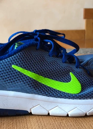 Scarpe da running, marca: Nike, estado: Muy bueno, tamaño: 39, 20,00 €, 21,70 € Protección al comprador incluida
