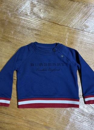 Pull Burberry, marque: Burberry, état: Très bon état, taille: 18-24 mois / 86 cm, 40,00 €, 42,70 € Protection acheteurs incluse