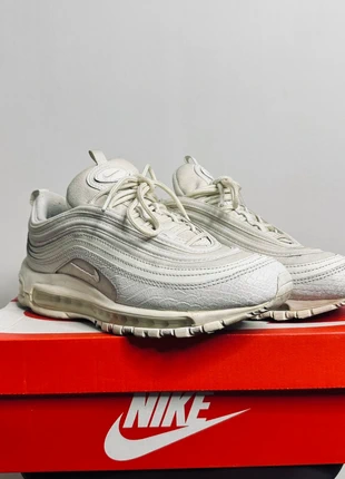 Nike air max 97 Summit white - taille 41 - blanc cassé - bon état 7,5/10 - NO BOX, marque: Nike, état: Bon état, taille: 41, 50,00 €, 53,20 € Protection acheteurs incluse