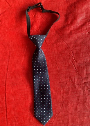 Boys H&M elastic / clip on easy Tie, marque: H&M, état: Neuf sans étiquette, 1,00 €, 1,75 € Protection acheteurs incluse