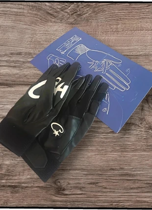 Gants en cuir Corteiz noirs Taille L. Neuf. Guantes piel / Black leather gloves streetwear, marca: Corteiz, estado: Nuevo con etiquetas, tamaño: L, 125,00 €, 131,95 € Protección al comprador incluida