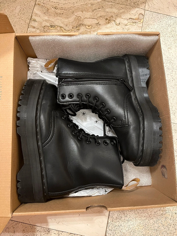 Anfibi dr martens jadon shop