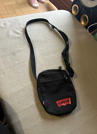 Sacoche Levi’s à bandoulière, brand: Levi's, condition: Very good, €5.00, €5.95 includes Buyer Protection