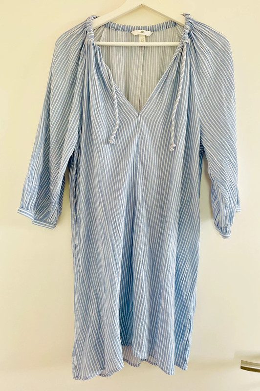 | H&M weiß Minikleid - Baumwolle XS - gestreift Tunika Ballonärmel blau Vinted Leinen Strandkleid -