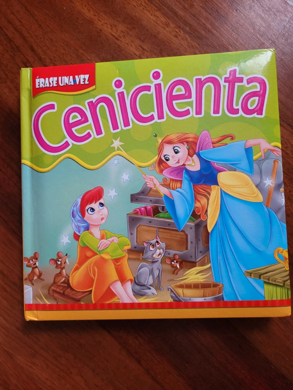Libro La Cenicienta Comics y Cuentos - Vinted