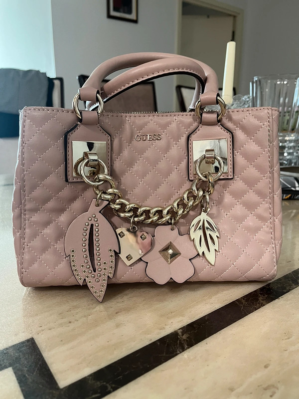 GUESS tote bag - Vinted