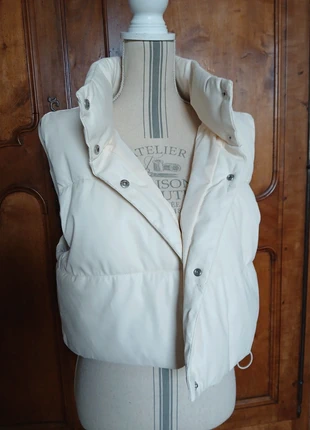 Doudoune crop sans manches, marke: Love Tree, zustand: Sehr gut, größe: L / 40 / 12, 6,00 €, 7,00 € inklusive Vinted-Käuferschutz