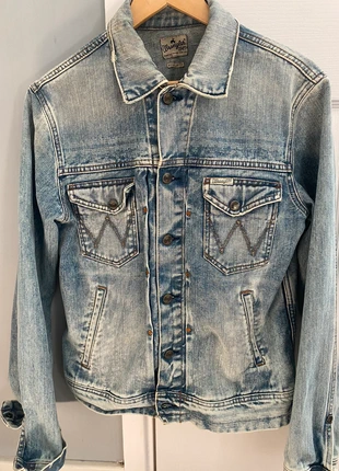 Beautiful Denim Jacket, brand: Wangler 1947, condition: Very good, size: M, £30.00, £32.20 includes Buyer Protection