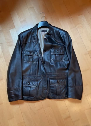 Lederjacke weiches Lammleder Größe 42 braun Vintage, merk: Cabrini, staat: Heel goed, maat: XL / 42 / 14, € 79,00, € 83,65 inclusief Kopersbescherming