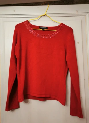 T shirt manches longues rouge et perles femme 38, marque: Emily, état: Bon état, taille: M / 38 / 10, 4,00 €, 4,90 € Protection acheteurs incluse