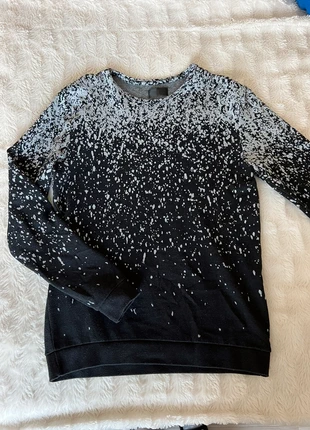Sweat pull Zara Gris et noir , merk: Zara, staat: Goed, maat: S, € 8,00, € 9,10 inclusief Kopersbescherming