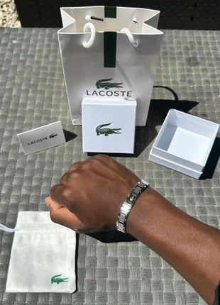 Bracelet Lacoste homme – Acier inoxydable couleur argentée – Neuf avec boîte, marke: Lacoste, zustand: Sehr gut, 24,99 €, 26,94 € inklusive Vinted-Käuferschutz