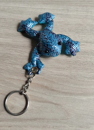Porte-clés grenouille bleue – tissu satiné pailleté, zustand: Sehr gut, 2,50 €, 3,33 € inklusive Vinted-Käuferschutz