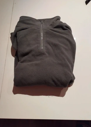 Polaire Gris, merk: SportWay, staat: Veelgebruikt, maat: M, € 3,00, € 3,85 inclusief Kopersbescherming Pro