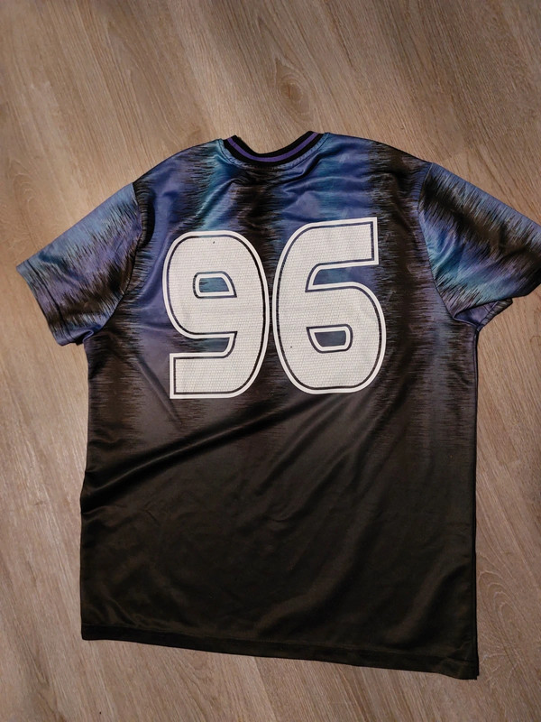 Luchtig sportshirt maat S 2