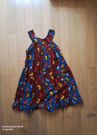 Robe fille 6 ans en pagne – Très bon état, état: Très bon état, taille: 6 ans / 116 cm, 8,00 €, 9,10 € Protection acheteurs incluse