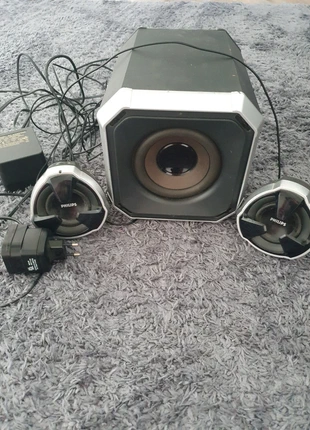 Philips multimedia speakers system, merk: Philips, staat: Goed, € 15,00, € 16,45 inclusief Kopersbescherming