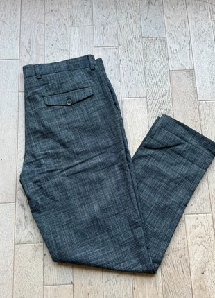 Pantalon chino à carreaux gris foncé, coupe droite taille 32, marke: River Island, zustand: Sehr gut, größe: W23 | DE 38, 5,00 €, 5,95 € inklusive Vinted-Käuferschutz