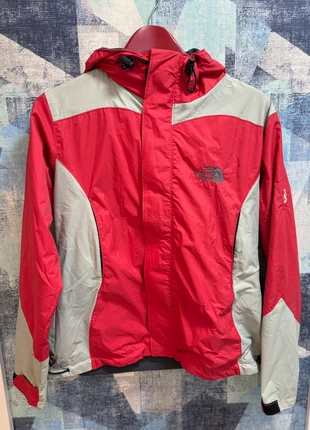 Chaqueta The North Face Mujer Talla M, marca: The North Face, estado: Muy bueno, tamaño: M / 38 / 10, 35,00 €, 37,45 € Protección al comprador incluida