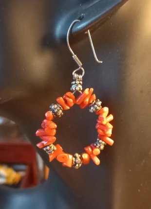 Boucles d'oreilles kabyle en argent et corail véritable, merk: Kabyle, staat: Heel goed, € 40,00, € 42,70 inclusief Kopersbescherming