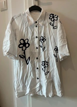 Vintage print oversized blouse unisex black white flower print retro, marque: Flower, état: Très bon état, taille: XL / 42 / 14, 8,00 €, 9,10 € Protection acheteurs incluse