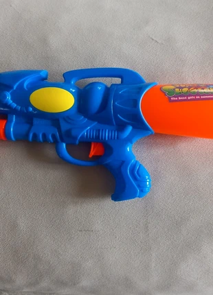 Pistolet à eau, condition: Very good, size: One size, €1.00, €1.75 includes Buyer Protection