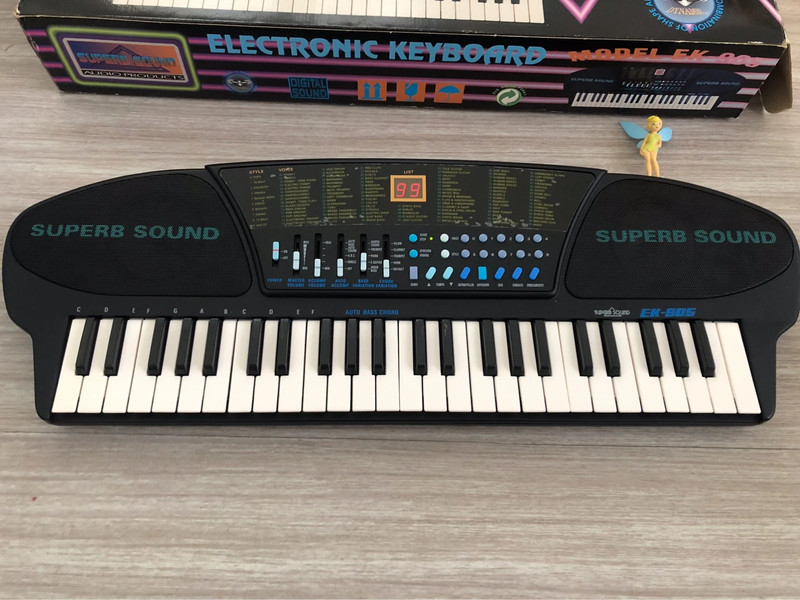 Piano EK-905 electronic keyboard superb sound 4