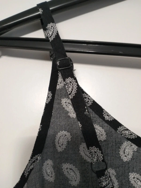 Robe courte à bretelles - photo numéro 3