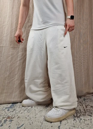Nike Vintage Baggy Parachute Pants Schwarz Weiß NRG Solo Swoosh TN Shox Trackpants, marque: Nike, état: Très bon état, taille: M, 42,00 €, 44,80 € Protection acheteurs incluse