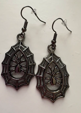 Boucles d’oreilles araignée gothique y2k punk rock, marque: Gothicana by EMP, état: Très bon état, 10,00 €, 11,20 € Protection acheteurs incluse