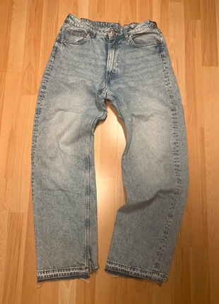 Flaired Jeans baggy Jeans für Jungen 14 Jahre, brand: H&M, condizioni: Buone, taglia: IT 32 | W23, €10.00, €11.20 include la Protezione acquisti