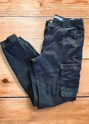 Cargo noir, marque: Intersport, état: Très bon état, taille: 14 ans / 164 cm, 15,00 €, 16,45 € Protection acheteurs incluse