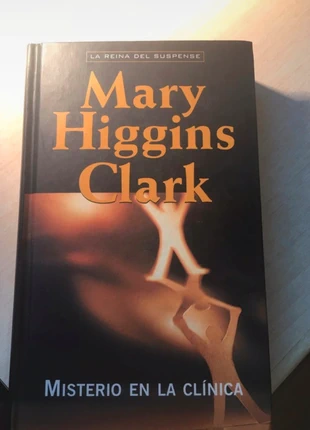 Misterio en la clinica, condizioni: Ottime, €3.00, €3.85 include la Protezione acquisti