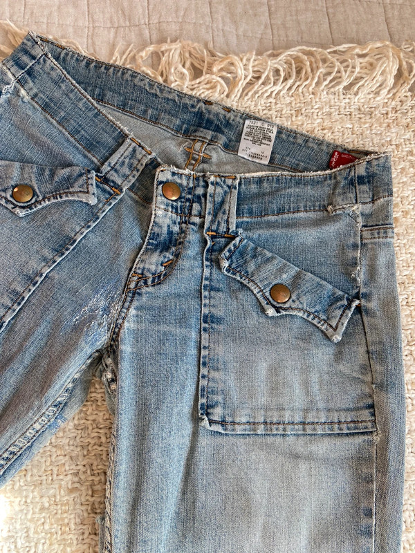 True vintage low rise Levi’s 2