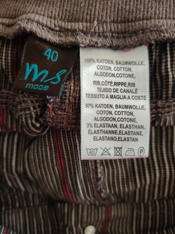 Ensemble 2 pièces pantacourt et tee-shirt - photo numéro 8