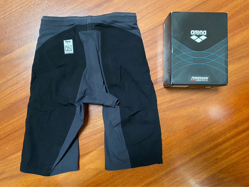 Costumone adidas sales