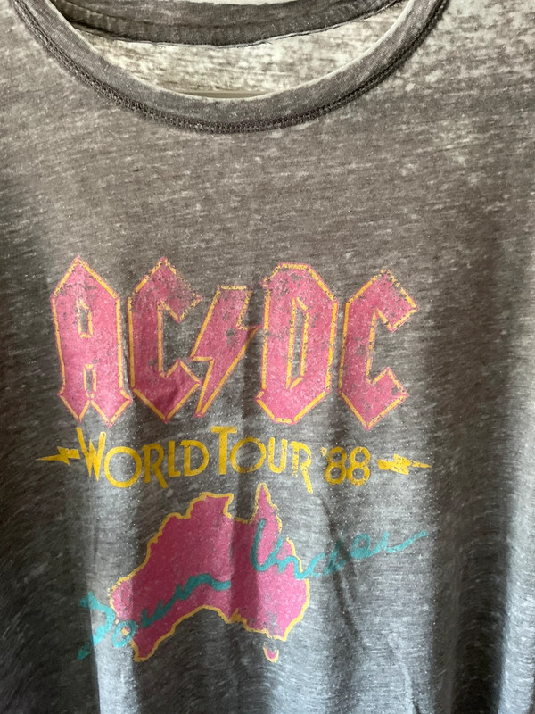 AC/DC Vintage Graphic Tee XL 2