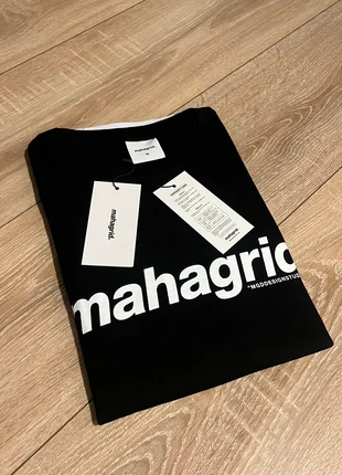 Mahagrid black tshirt - Stray Kids, marque: Stray Kids, état: Neuf avec étiquette, taille: M / 38 / 10, 28,00 €, 30,10 € Protection acheteurs incluse