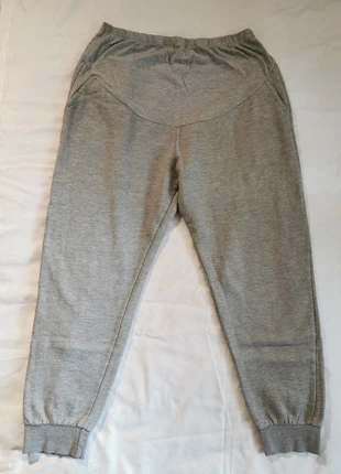 Jogging de grossesse Lefties – Pour ventre rond et fesses au chaud 🤰, brand: Lefties, condition: Very good, size: M / 38 / 10, €5.00, €5.95 includes Buyer Protection