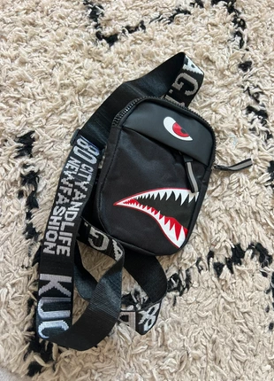 Schoudertasje, merk: Shein, staat: Nieuw zonder prijskaartje, € 5,00, € 5,95 inclusief Kopersbescherming