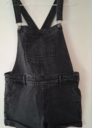 Salopette short jean noir femme taille 40 avec poches très bon état petit prix, marca: Kiabi, estado: Muito bom, tamanho: L / 40 / 12, €6.99, €8.04 inclui Proteção do Comprador